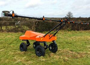 Robot farm sprayer